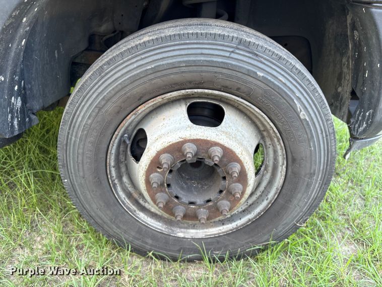 image for item EU7047 2017 RAM 5500 box truck