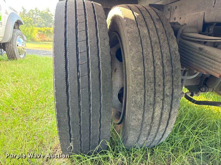 image for item EU7047 2017 RAM 5500 box truck