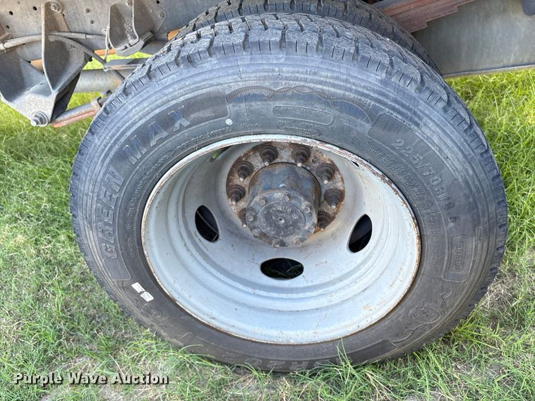 image for item EU7047 2017 RAM 5500 box truck