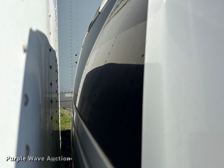 image for item EU7048 2013 RAM 5500 box truck