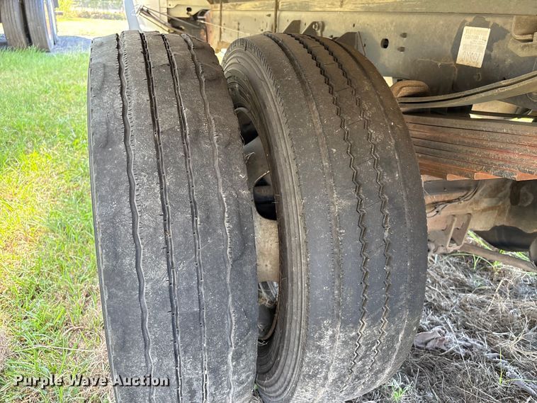 image for item EU7048 2013 RAM 5500 box truck