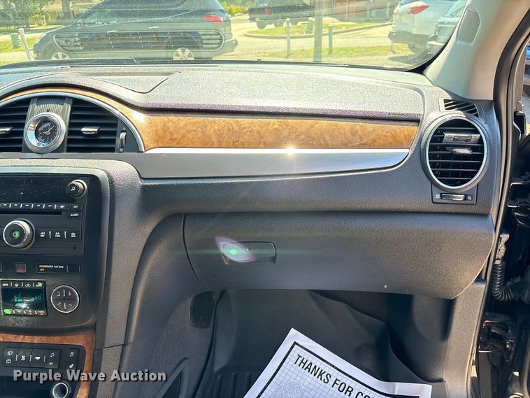 image for item EU7050 2011 Buick Enclave SUV