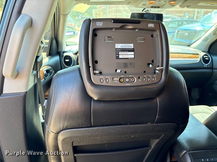 image for item EU7050 2011 Buick Enclave SUV