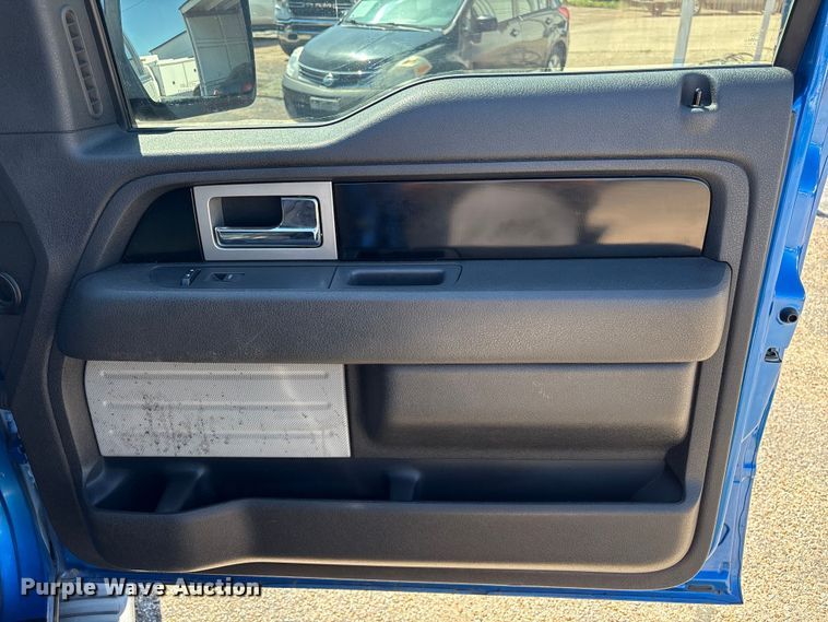 image for item EU7051 2011 Ford F150 SuperCrew pickup truck