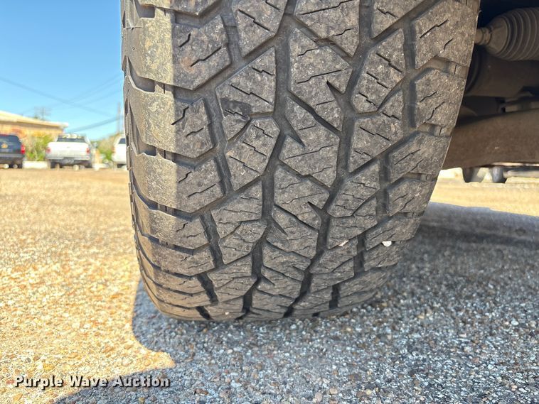 image for item EU7051 2011 Ford F150 SuperCrew pickup truck