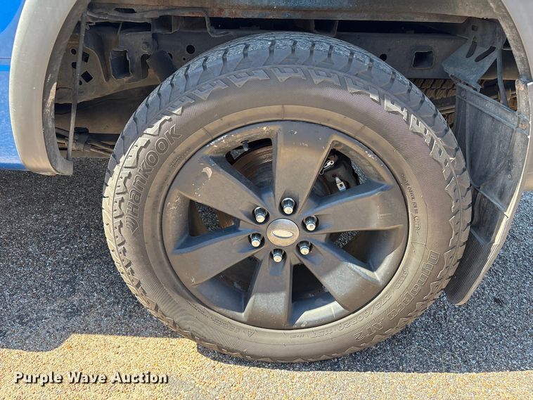 image for item EU7051 2011 Ford F150 SuperCrew pickup truck