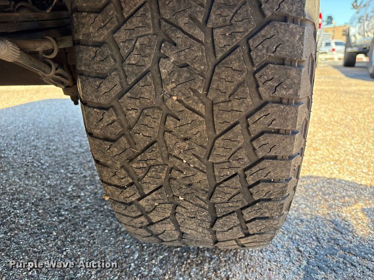 image for item EU7051 2011 Ford F150 SuperCrew pickup truck