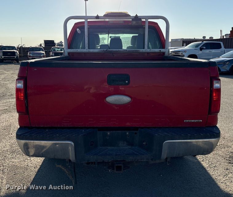 image for item EU8505 2012 Ford F250 Super Duty Crew Cab pickup truck