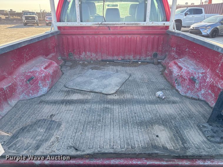 image for item EU8505 2012 Ford F250 Super Duty Crew Cab pickup truck