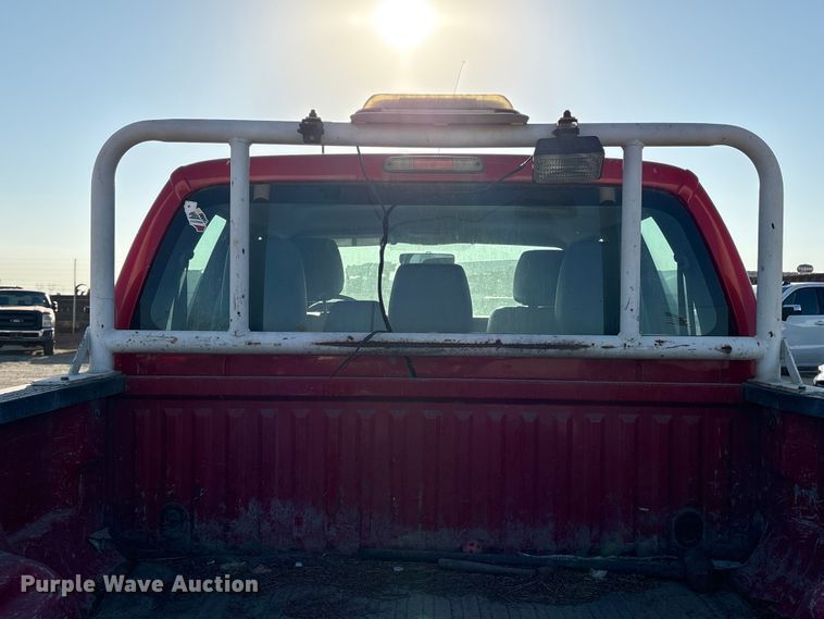 image for item EU8505 2012 Ford F250 Super Duty Crew Cab pickup truck