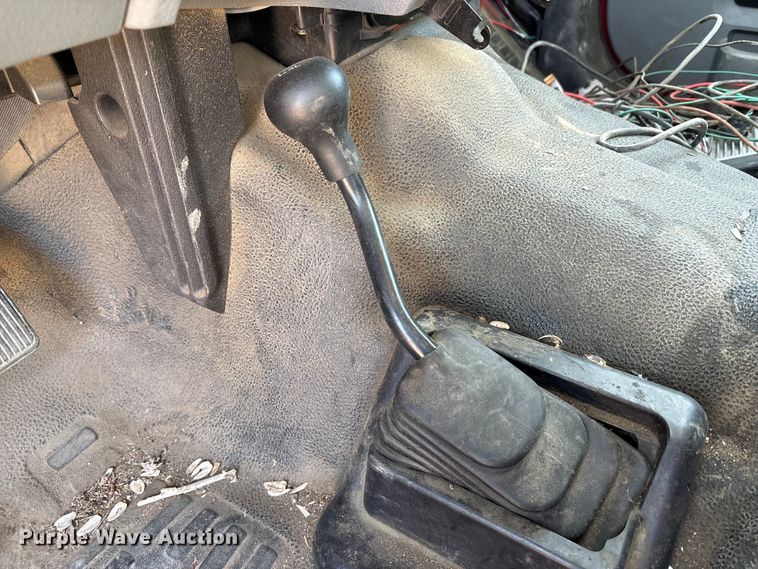 image for item EU8505 2012 Ford F250 Super Duty Crew Cab pickup truck