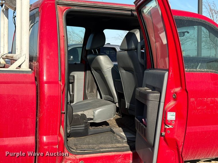 image for item EU8505 2012 Ford F250 Super Duty Crew Cab pickup truck