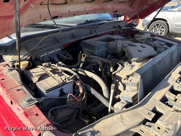 image for item EU8505 2012 Ford F250 Super Duty Crew Cab pickup truck