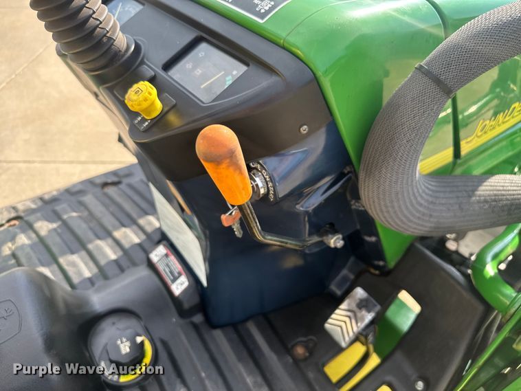 image for item EV1991 2008 John Deere  2305 MFWD tractor