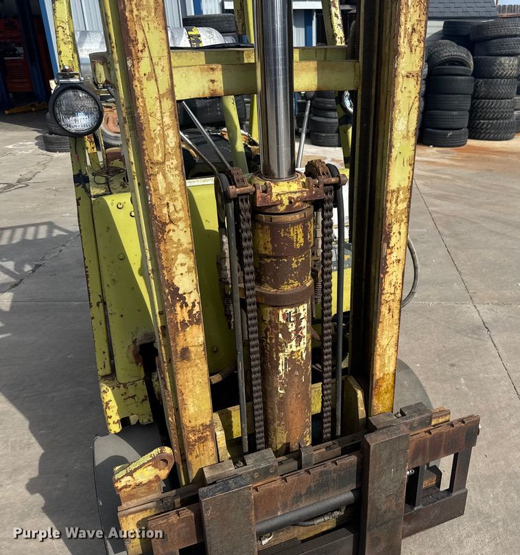 image for item EV1992 Clark C500-35 forklift