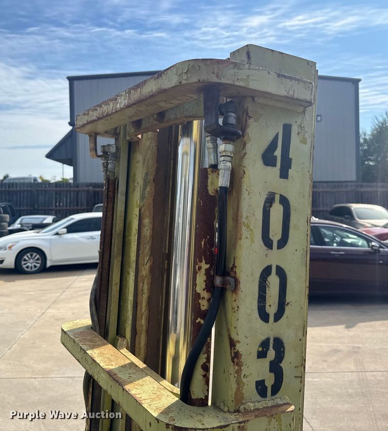 image for item EV1992 Clark C500-35 forklift