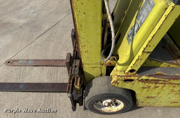 image for item EV1992 Clark C500-35 forklift