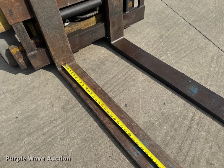 image for item EV1992 Clark C500-35 forklift