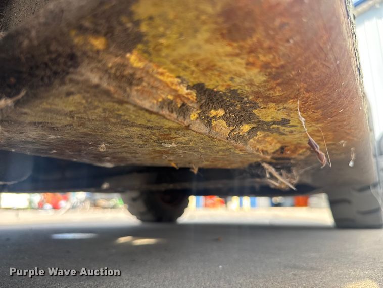 image for item EV1992 Clark C500-35 forklift