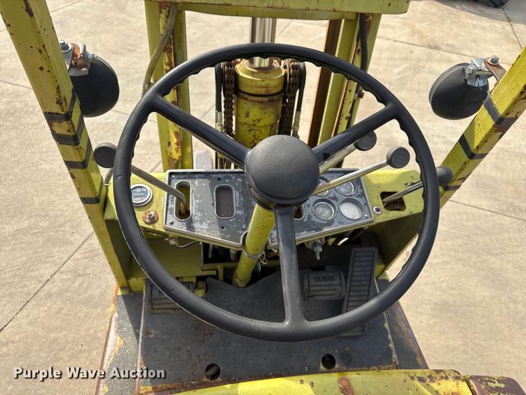 image for item EV1992 Clark C500-35 forklift