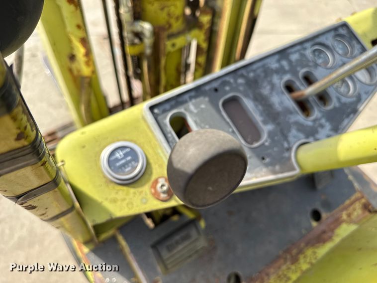 image for item EV1992 Clark C500-35 forklift