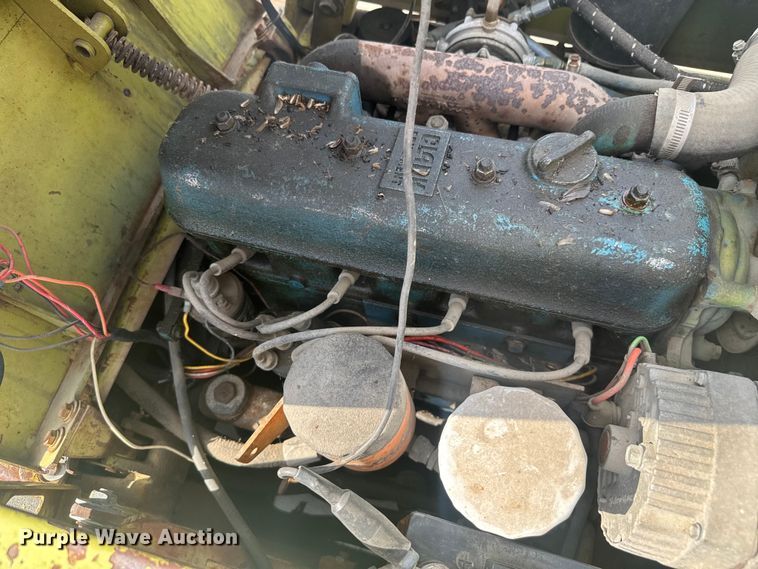 image for item EV1992 Clark C500-35 forklift