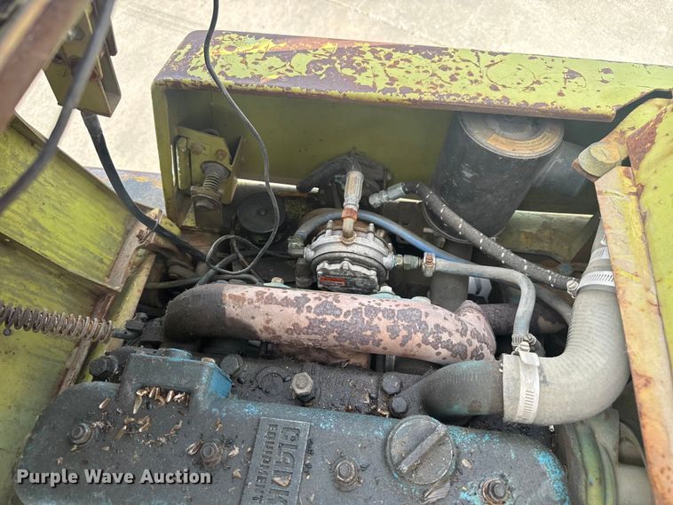 image for item EV1992 Clark C500-35 forklift