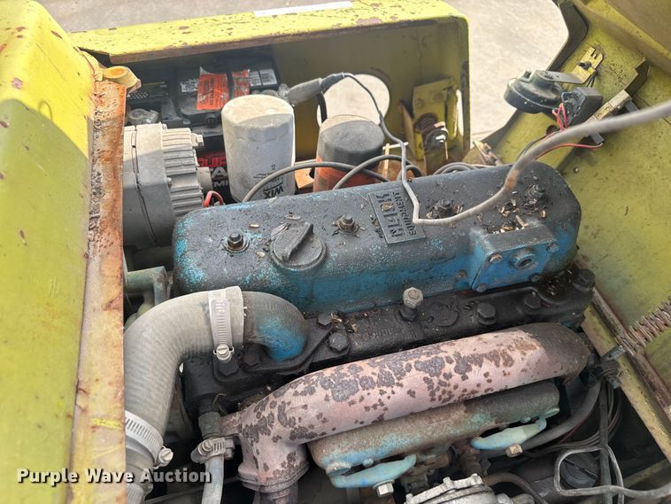 image for item EV1992 Clark C500-35 forklift