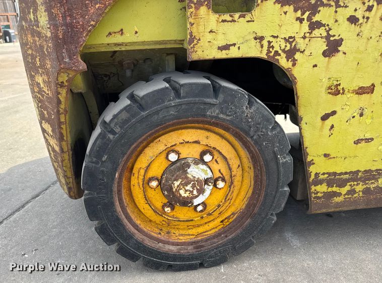 image for item EV1992 Clark C500-35 forklift