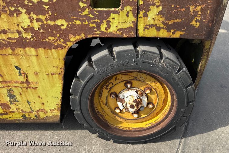 image for item EV1992 Clark C500-35 forklift