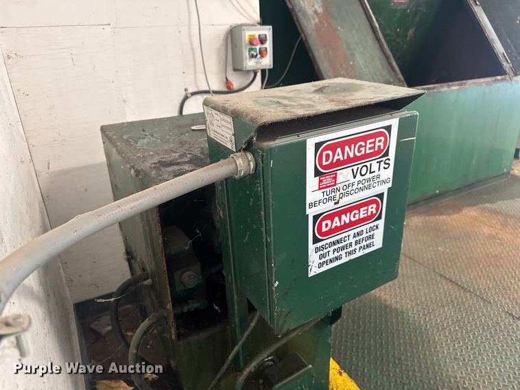 image for item EV1994 Cram-A-Lot CCR-02- roll-off trash compactor