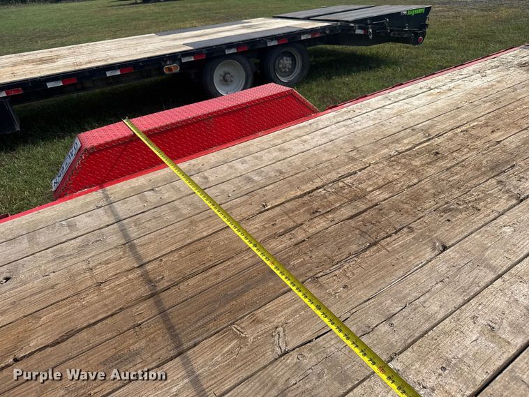 image for item EV1995 2020 DooLittle 8220 HD Pro Series equipment trailer