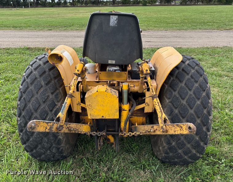 image for item EV3081 1974 International Harvester Cub 154 Lo-Boy tractor
