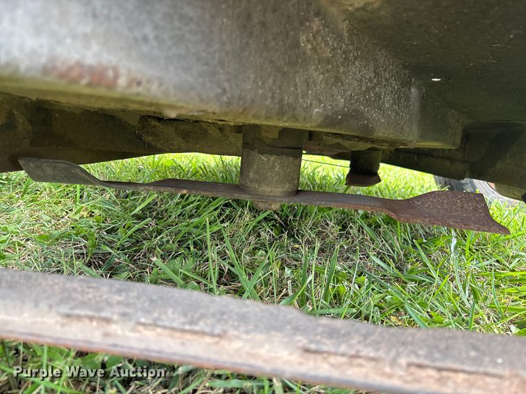 image for item EV3081 1974 International Harvester Cub 154 Lo-Boy tractor