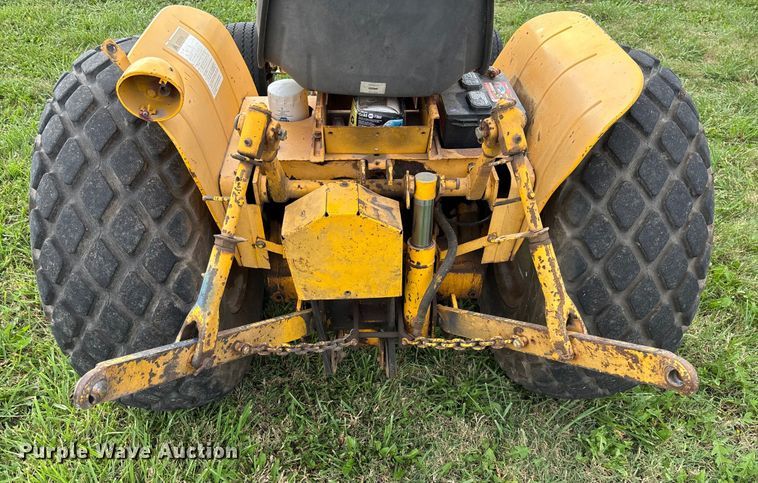 image for item EV3081 1974 International Harvester Cub 154 Lo-Boy tractor