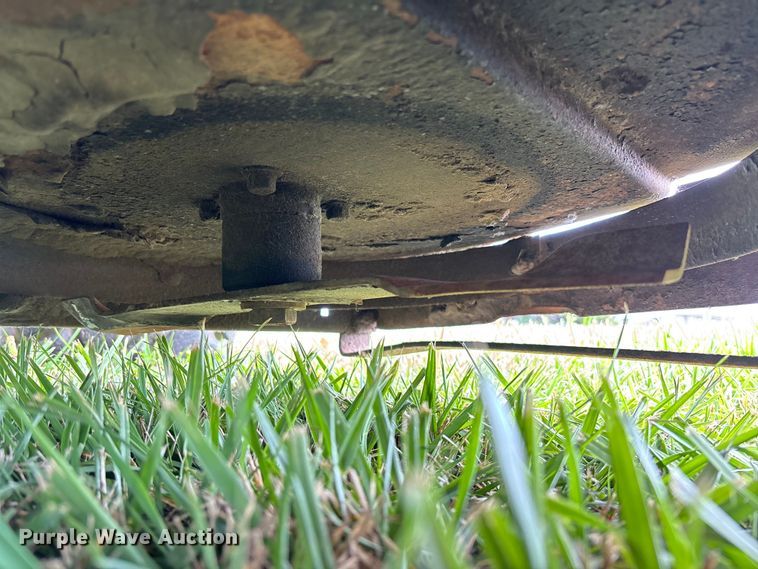 image for item EV3081 1974 International Harvester Cub 154 Lo-Boy tractor