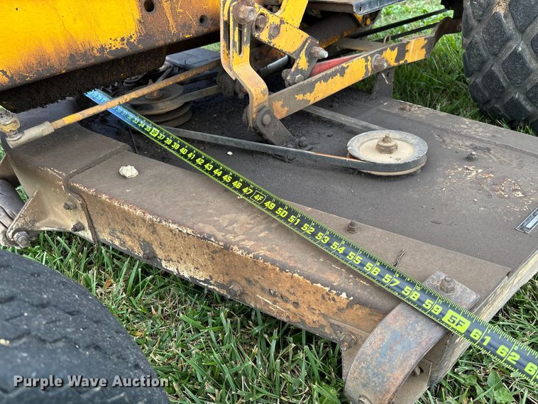 image for item EV3081 1974 International Harvester Cub 154 Lo-Boy tractor