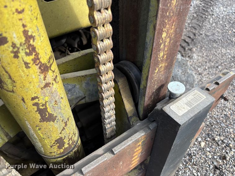 image for item EV3082 Clark C500-50 forklift