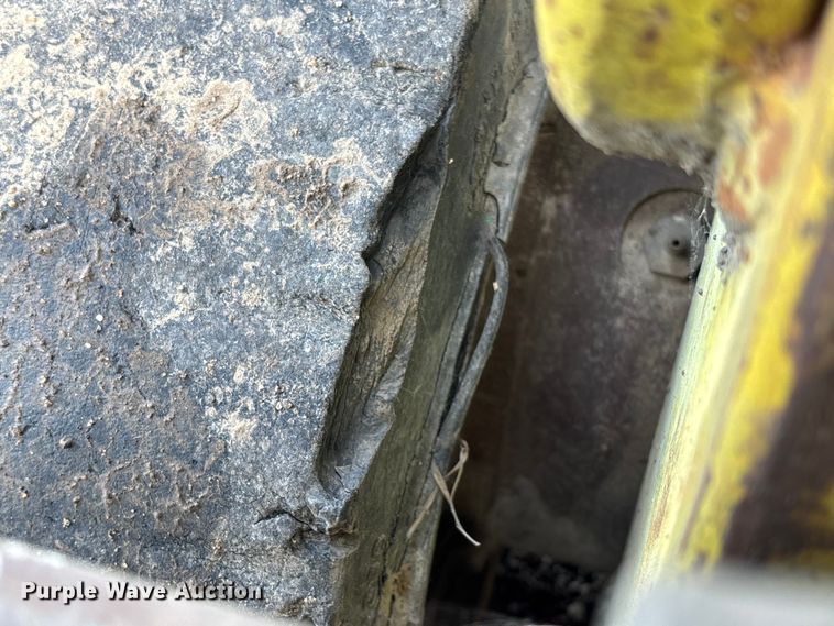 image for item EV3082 Clark C500-50 forklift