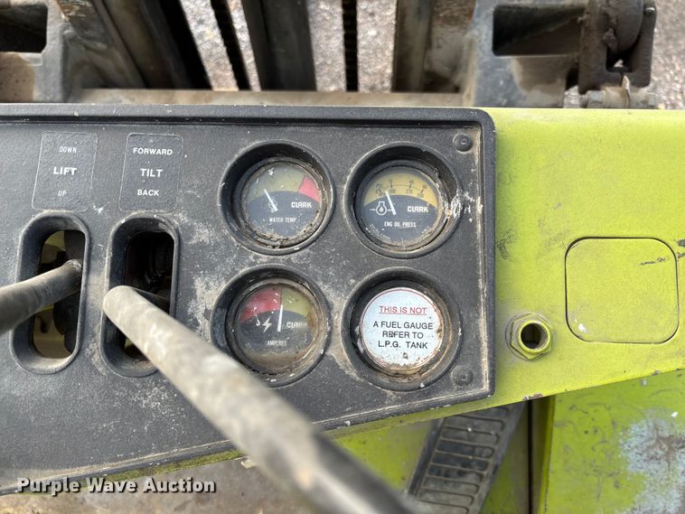 image for item EV3083 Clark C500-Y40 forklift