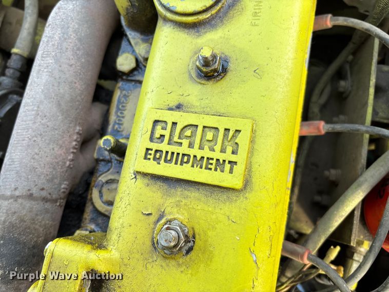 image for item EV3083 Clark C500-Y40 forklift