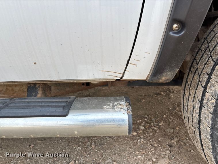 image for item EV3094 2013 Chevrolet Silverado 2500HD Ext. Cab pickup truck