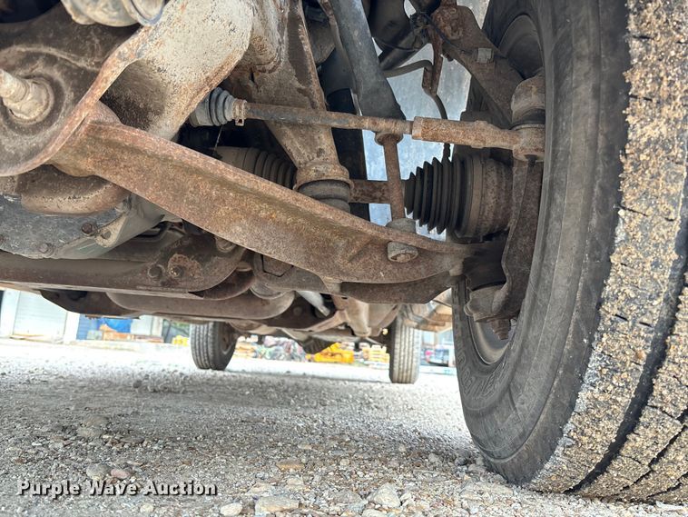 image for item EV3094 2013 Chevrolet Silverado 2500HD Ext. Cab pickup truck