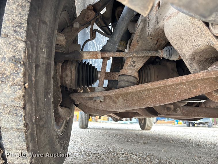 image for item EV3094 2013 Chevrolet Silverado 2500HD Ext. Cab pickup truck