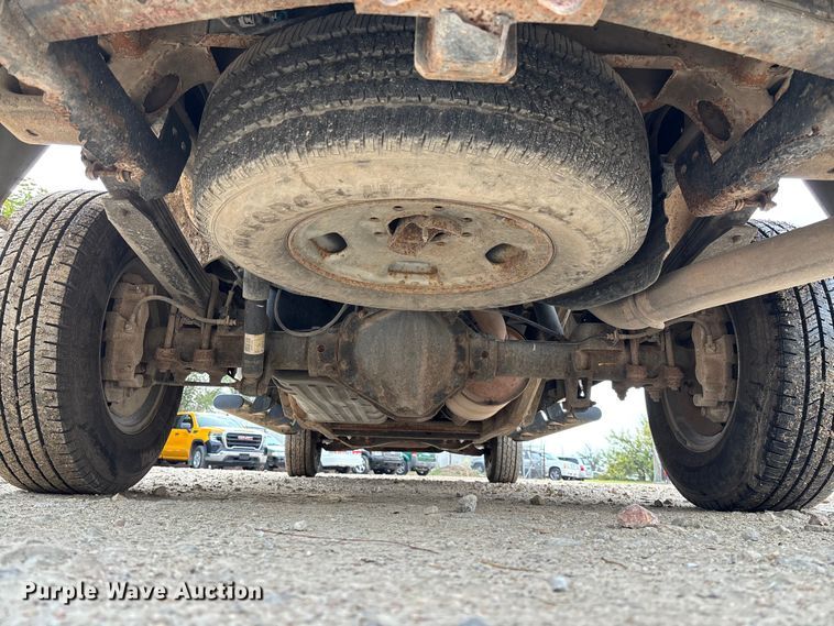 image for item EV3094 2013 Chevrolet Silverado 2500HD Ext. Cab pickup truck