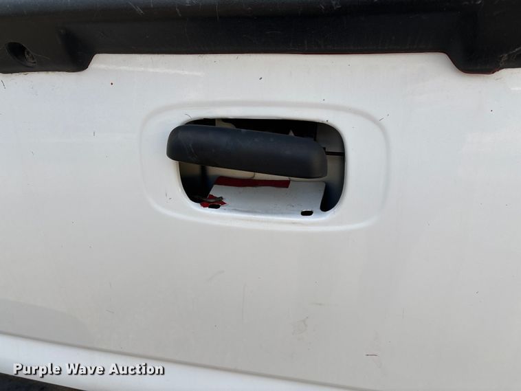 image for item EV3095 2006 Chevrolet Silverado 1500 Crew Cab pickup truck