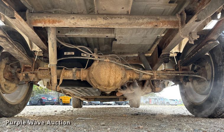 image for item EV3095 2006 Chevrolet Silverado 1500 Crew Cab pickup truck