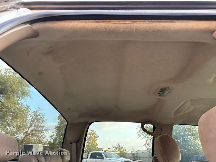 image for item EV3095 2006 Chevrolet Silverado 1500 Crew Cab pickup truck