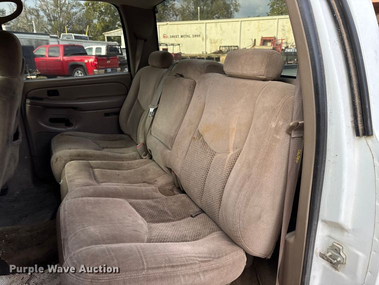 image for item EV3095 2006 Chevrolet Silverado 1500 Crew Cab pickup truck