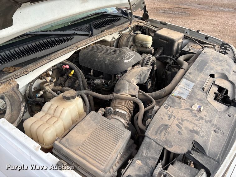 image for item EV3095 2006 Chevrolet Silverado 1500 Crew Cab pickup truck